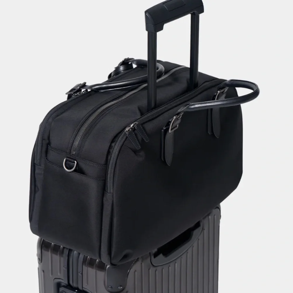 Stuart and Lau The Regimen Gym Bag
